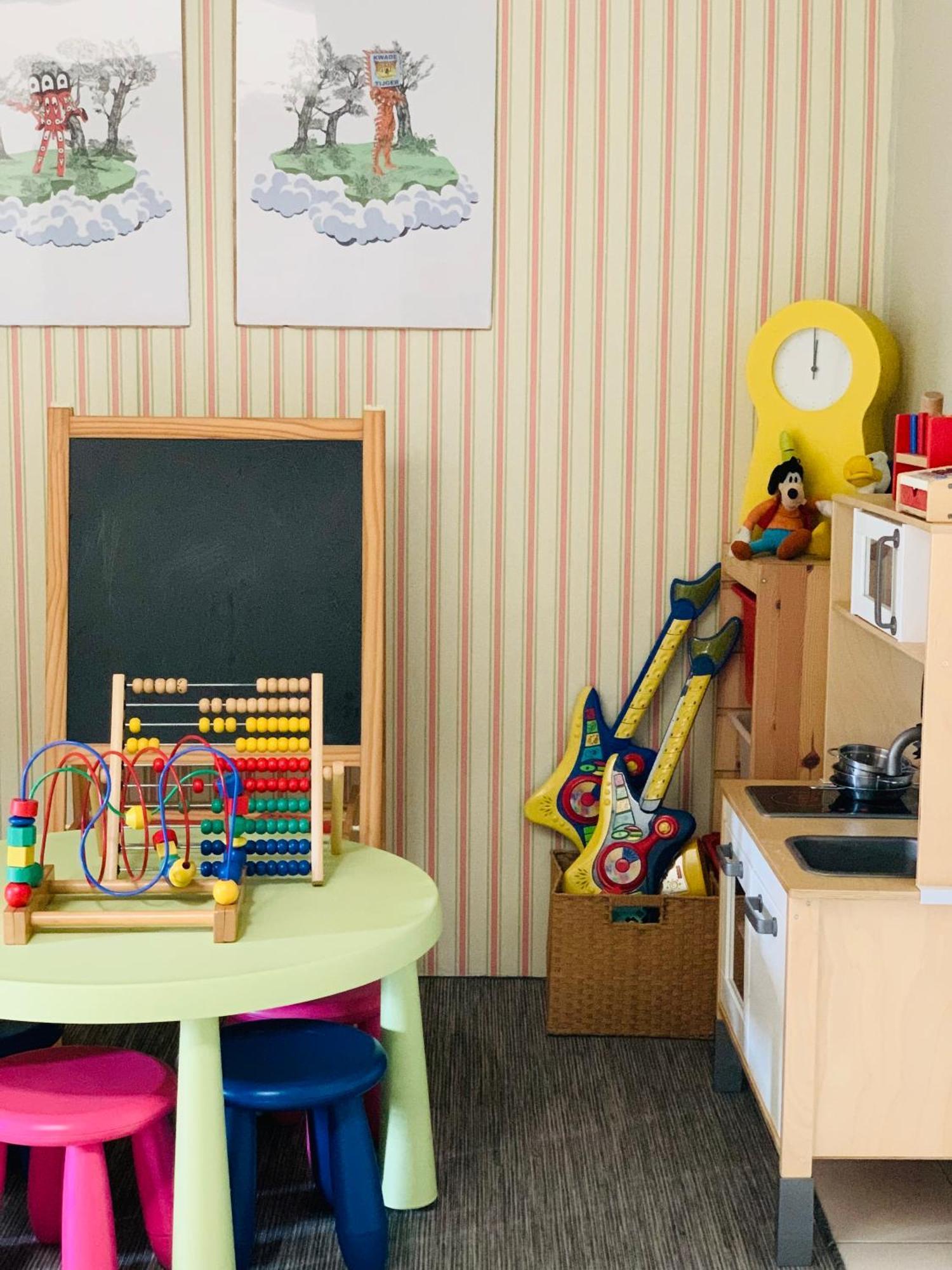 D'houzz Rumah tetamu