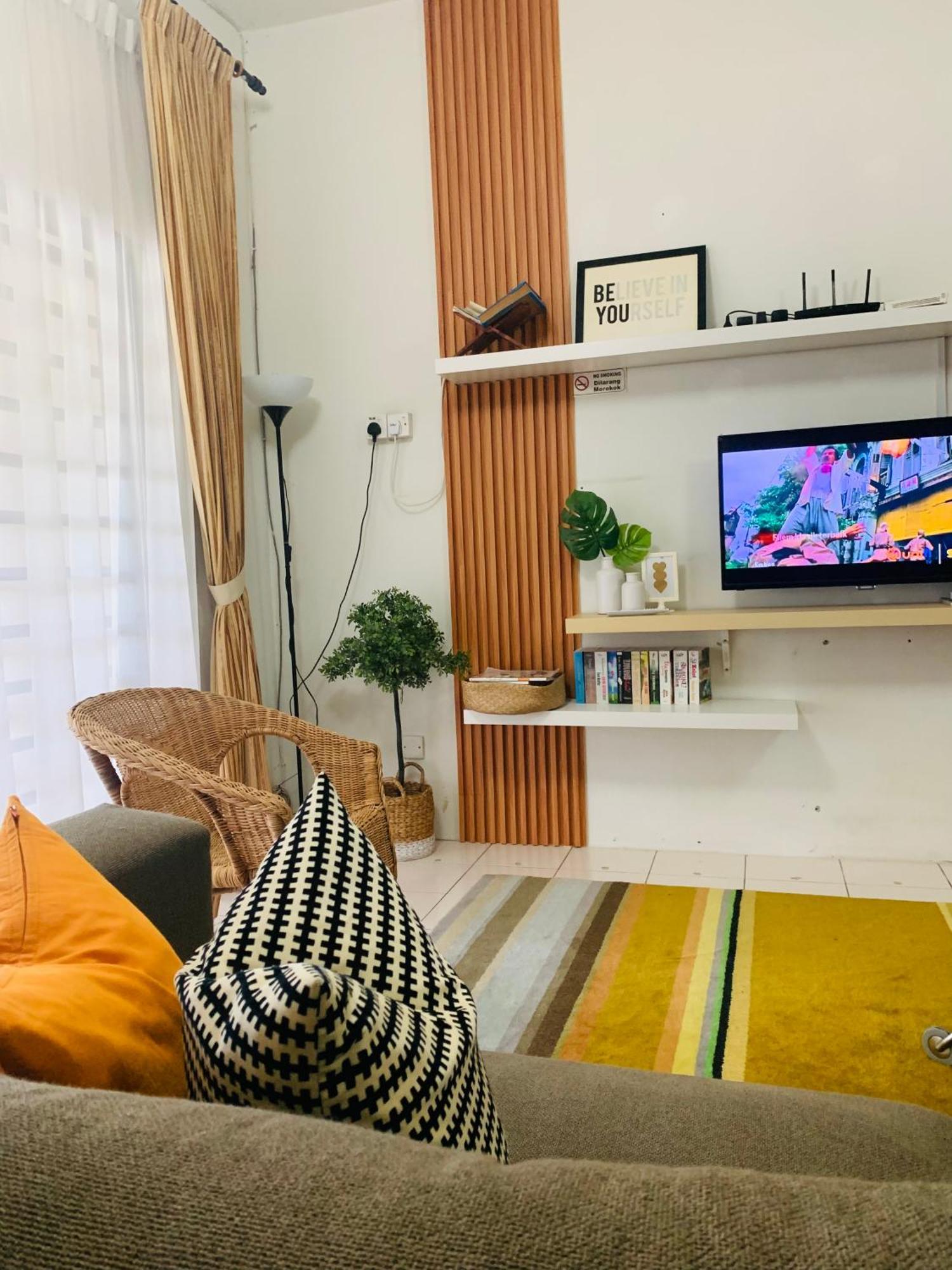 D'houzz Rumah tetamu 4*