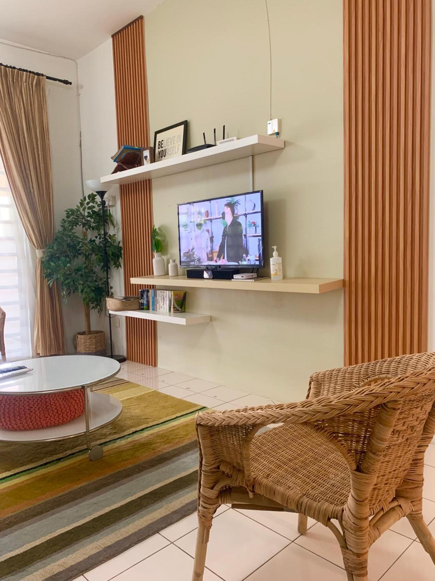 D'houzz Rumah tetamu 4*